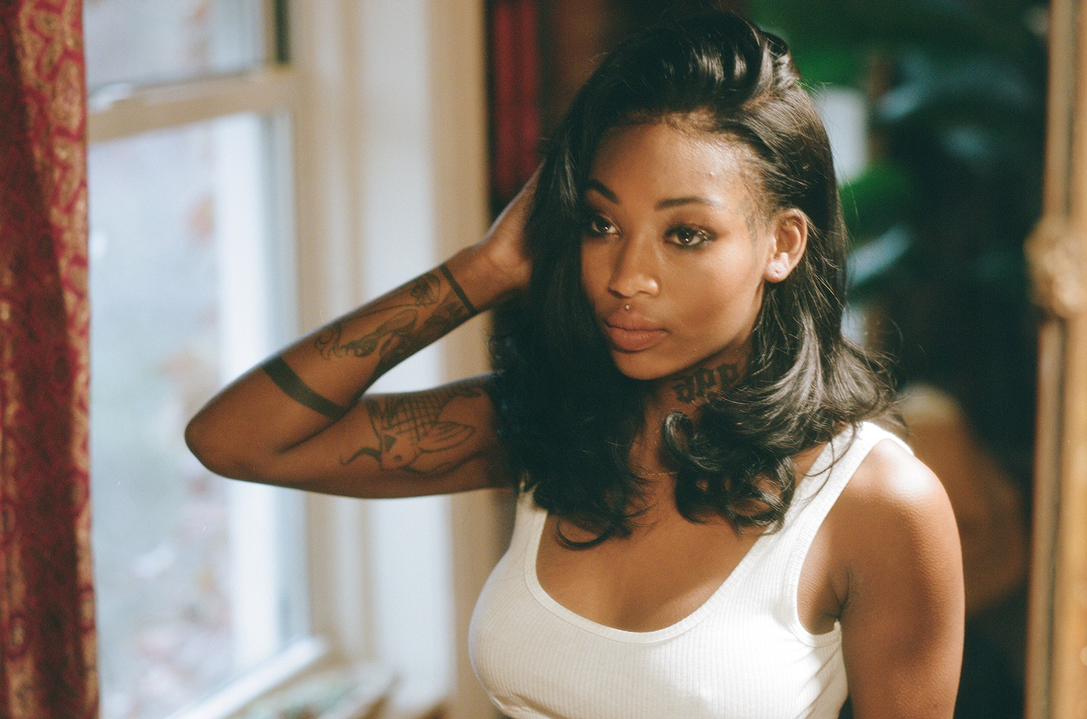 Summer Walker Is Finally Dropping a 'Come Thru' Music Video: See the Preview