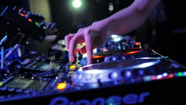 This DJ Is Under Fire Big Time for Playing Out A Racist Coronavirus “Song”