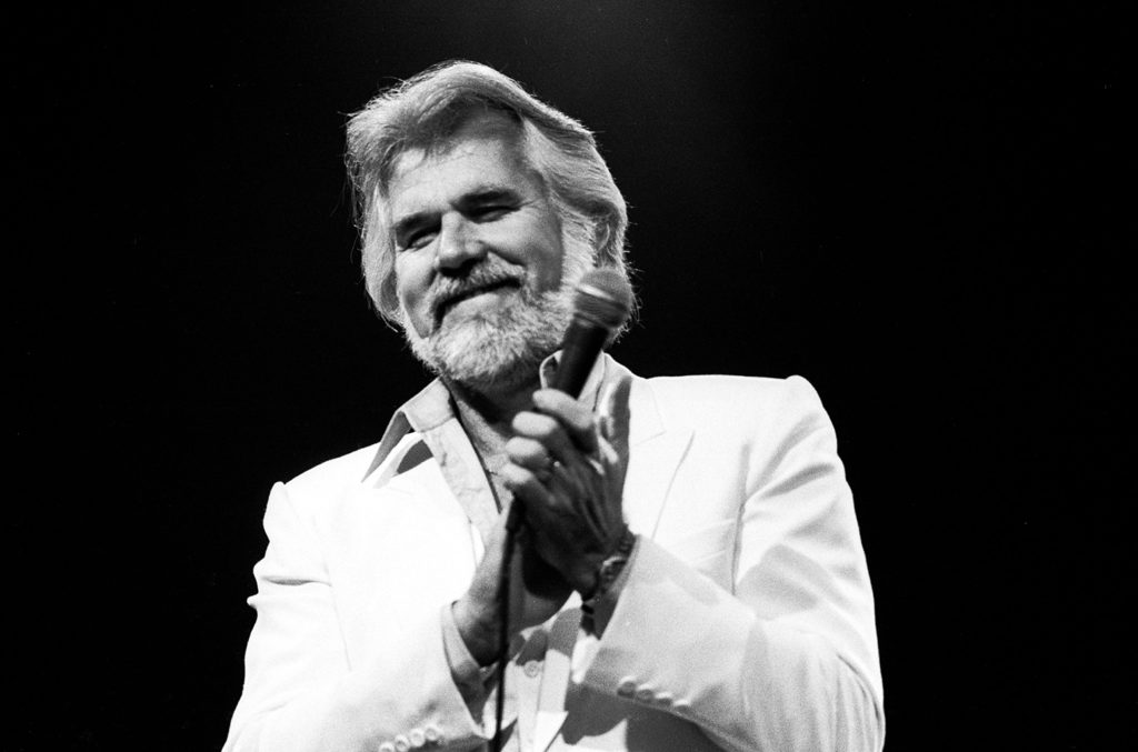 Kenny Rogers Music Streams Increase 1,686% as Fans Mourn Country Star’s Death