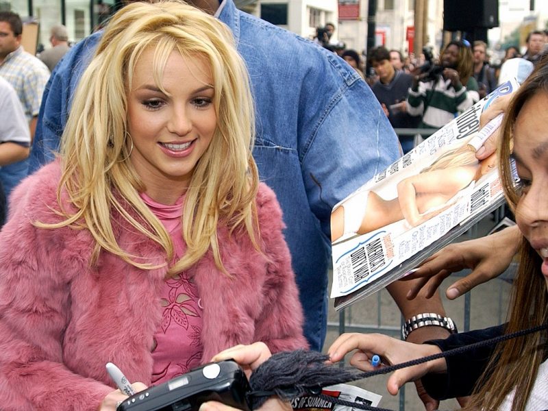 Britney Spears Thanks Her ‘Real Fans’ for Their Support Amid Conservatorship Controversy