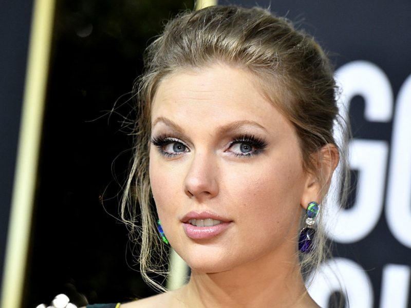 Taylor Swift Sets Another Female Artist-Oriented Record With ‘Folklore‘