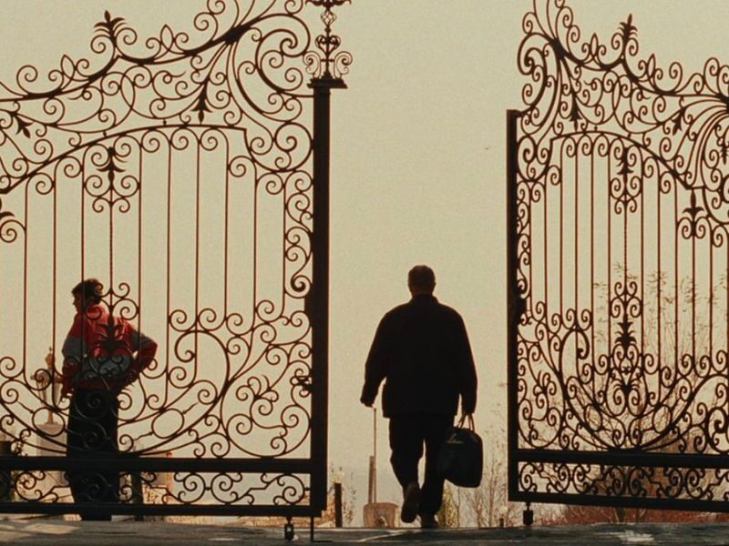 Serene Ambiguities in Kiarostami's Taste of Cherry
