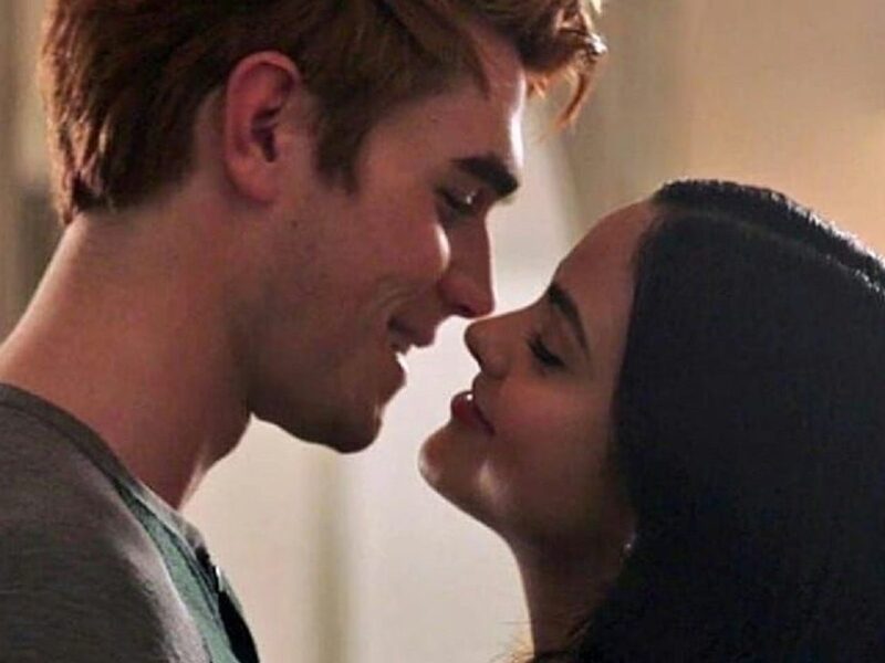 ‘Riverdale’ Make Out Scene COVID-19 Safety Protocols Include Mouth Wash, Ziploc Bags
