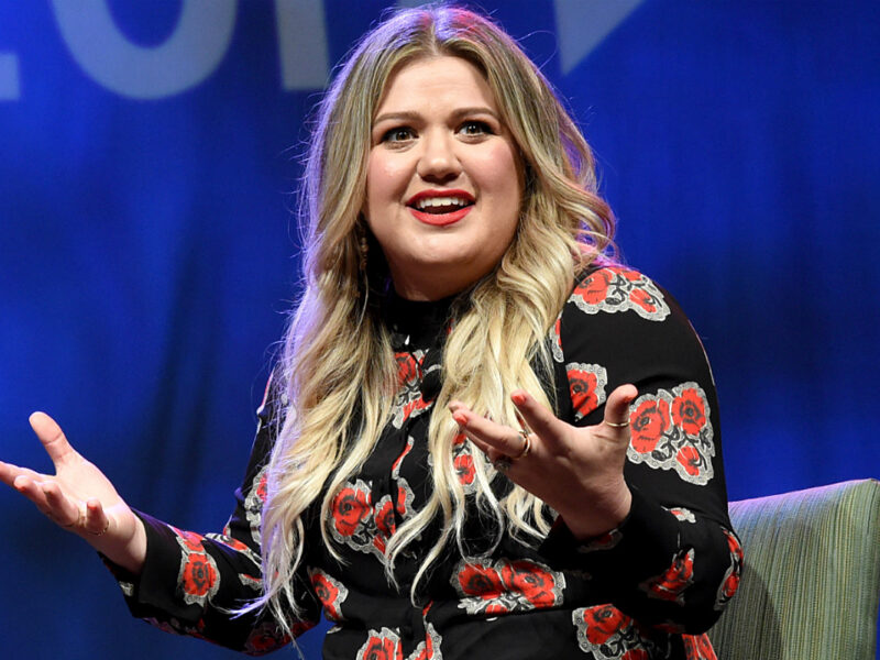 Kelly Clarkson Reportedly Sued by Ex Father-in-Law