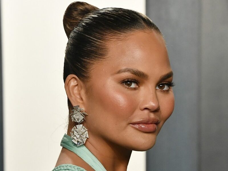 Celebrities Show Support for Chrissy Teigen Following Pregnancy Loss