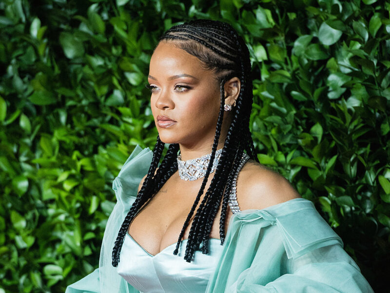 Rihanna Apologizes to Muslim Community Following Savage X Fenty Show Controversy