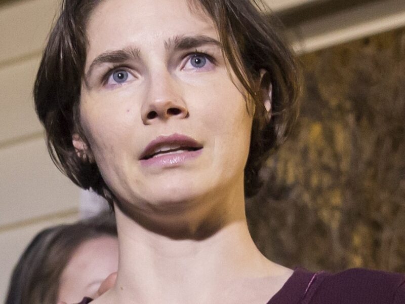 Amanda Knox Criticized After Tweeting the ‘Next Four Years Can’t Be as Bad’ as Her Experience in Italy