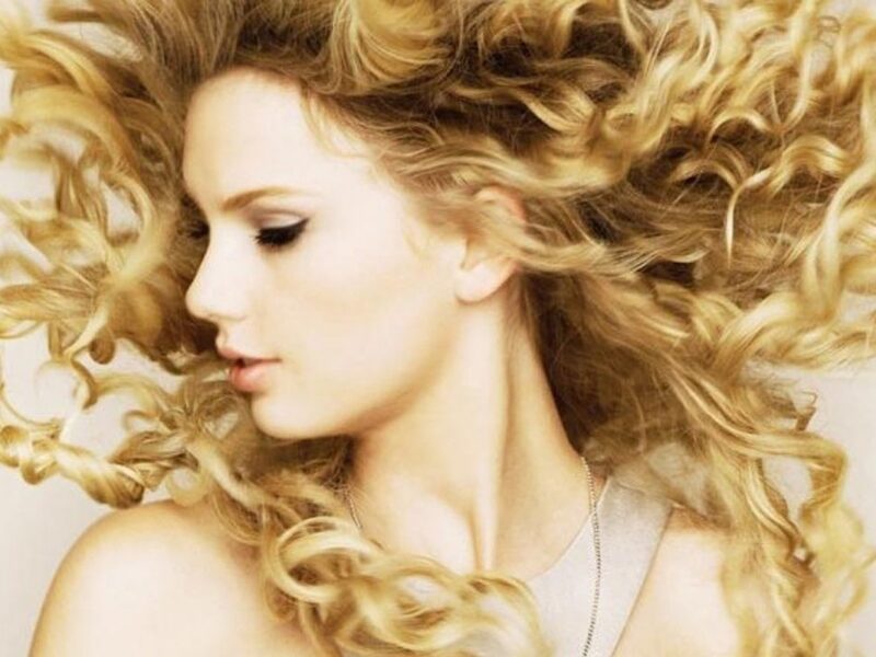 Taylor Swift Re-Recorded Her ‘Fearless’ Album and There’s a Hidden Message in the Announcement