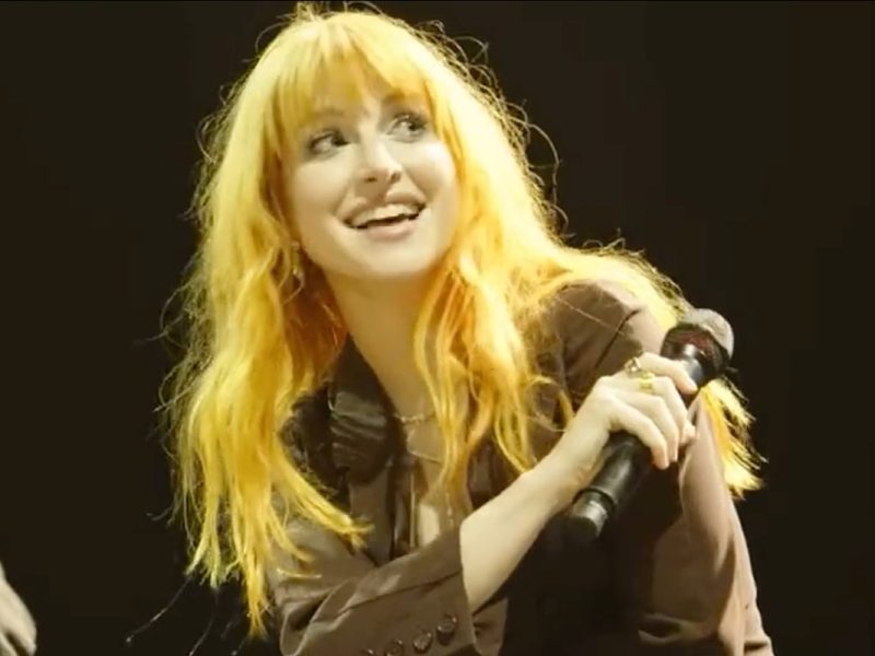 Hayley Williams Sings ‘Misery Business’ for First Time Since 2018 With Billie Eilish