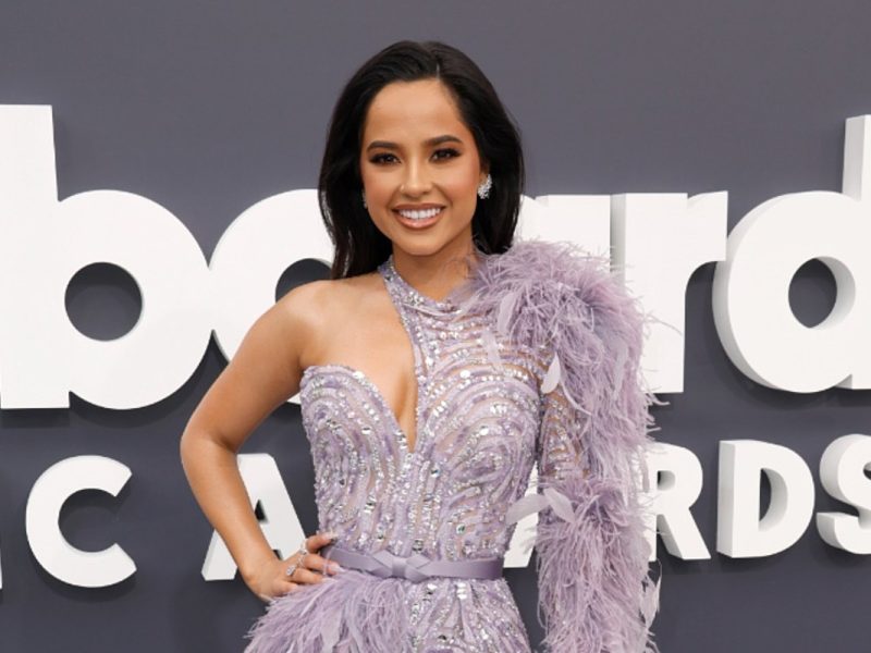 2022 Billboard Music Awards Red Carpet: See All of the Fashion!