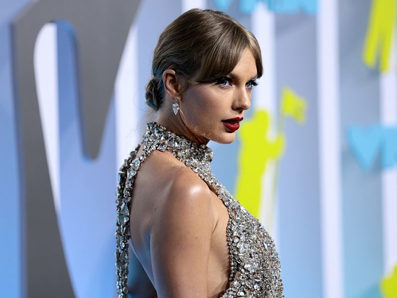 Taylor Swift Announces New 13-Track Album ‘Midnights’: ‘A Journey Through Terrors and Sweet Dreams’