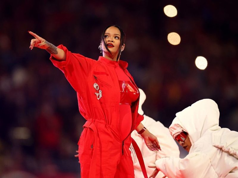 Celebrities React to Rihanna’s 2023 Super Bowl Halftime Show