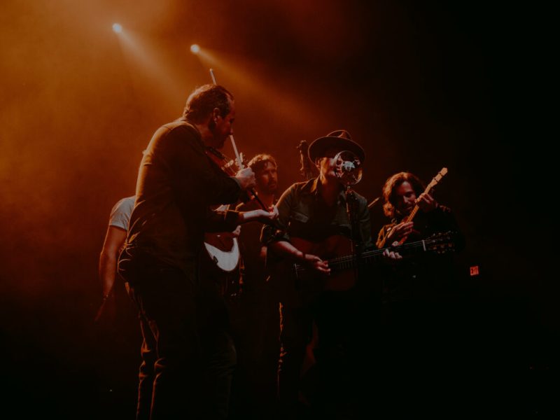 Photography + Review: Gregory Alan Isakov