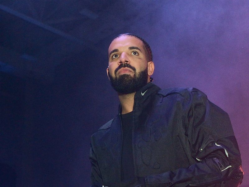 Drake Posts Photo Only Wearing a Towel to Mixed Reactions