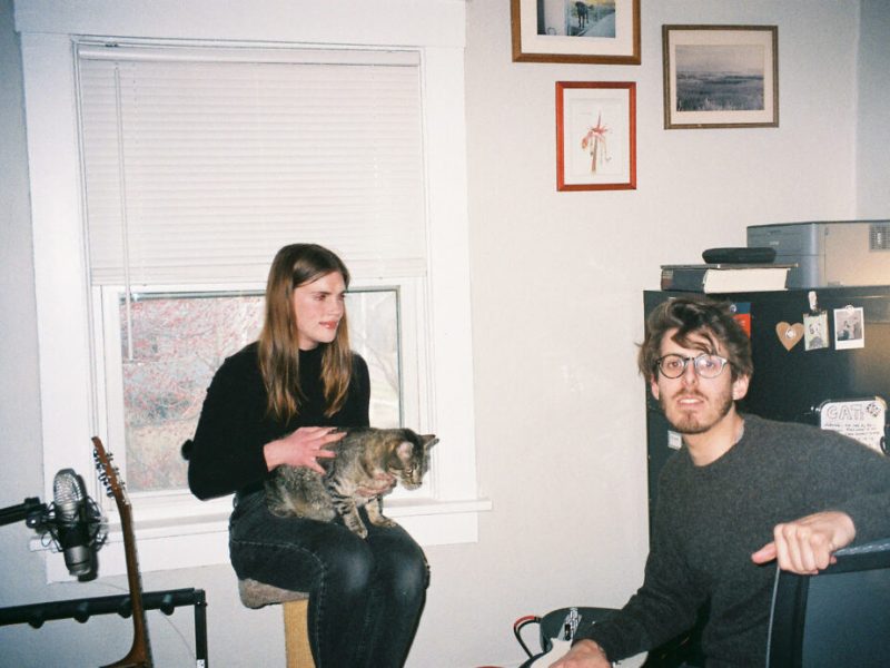 Track Premiere: Ben & Keely — “Gun”