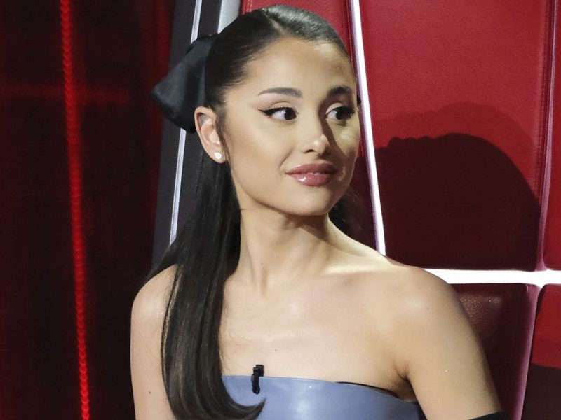 Ariana Grande Asks Fans to ‘Please Stop Spreading Leaks’: REPORT