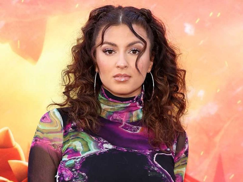 Tori Kelly Says Hospitalization Has Been ‘Scary Few Days’