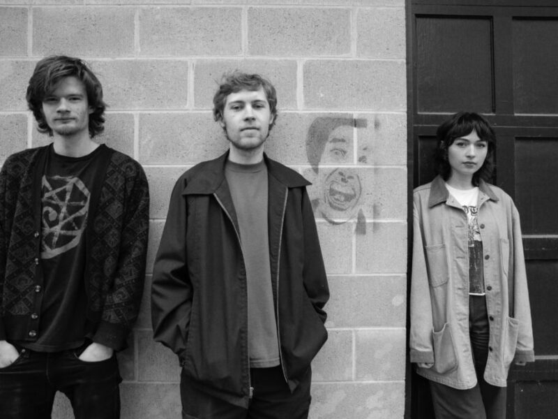 Song Premiere: Flooding – “Muzzle”