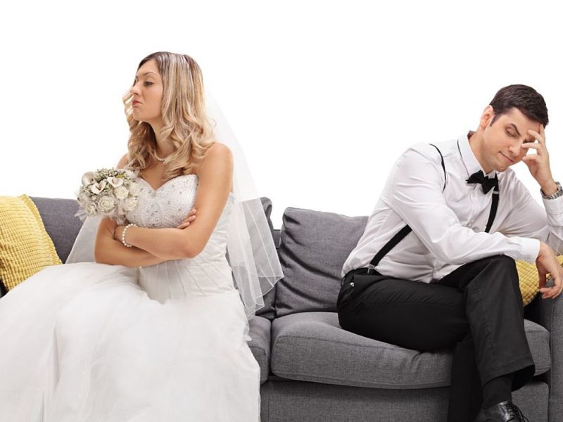 Man Hears Fiancee Tell Friend She’s ‘Settling’ by Marrying Him