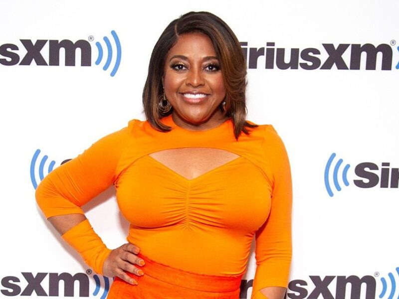 Sherri Shepherd Sending Drake Her Old ‘Big Boob Bras’