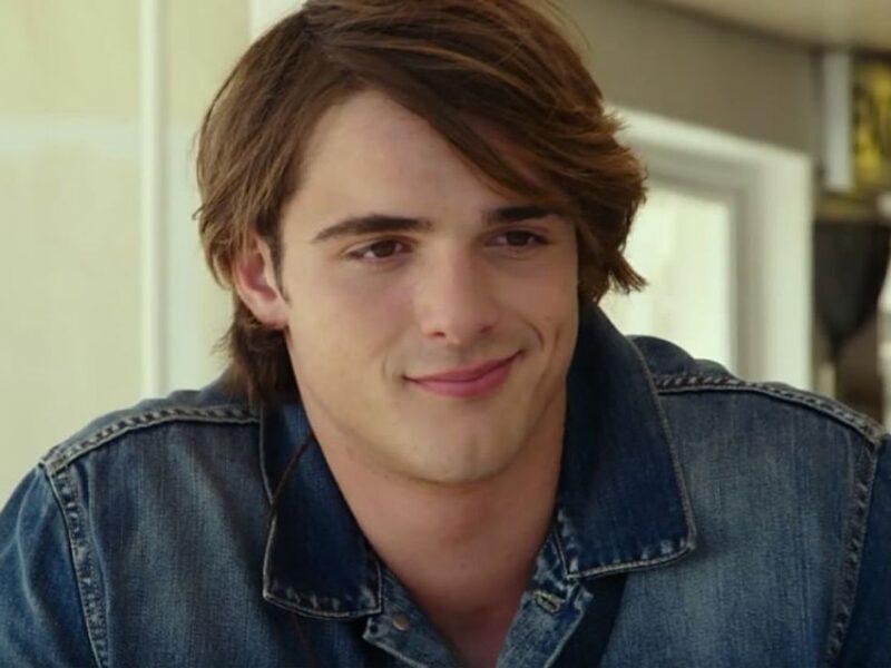 Jacob Elordi Hates ‘Ridiculous’ ‘Kissing Booth’ Movies