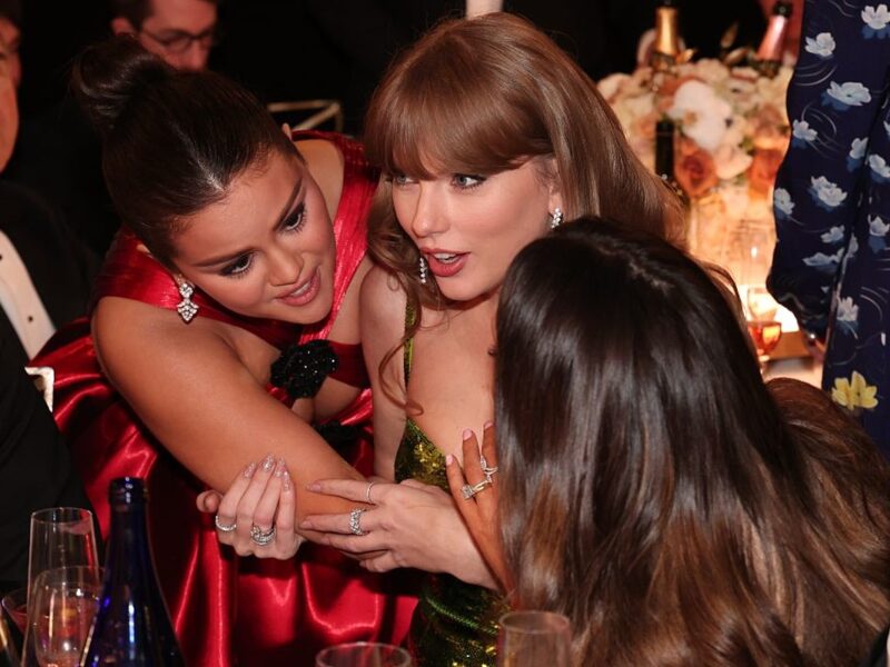 What Were Selena and Taylor Talking About at the Golden Globes?