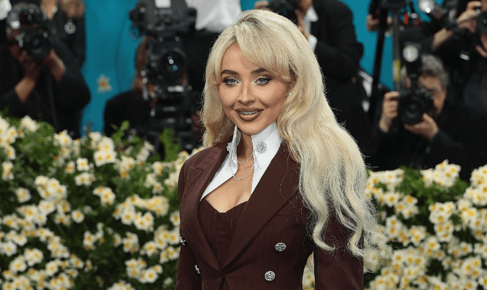 Sabrina Carpenter Has An On-Brand Response To Criticism Of Her Pantless Met Gala Look