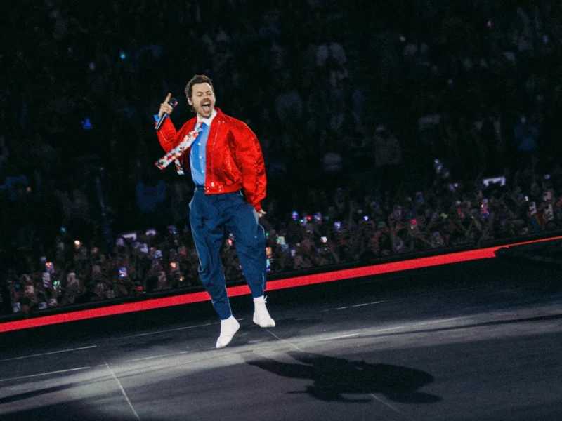 Harry Styles Makes a Triumphant Comeback in Amsterdam Tour Opener