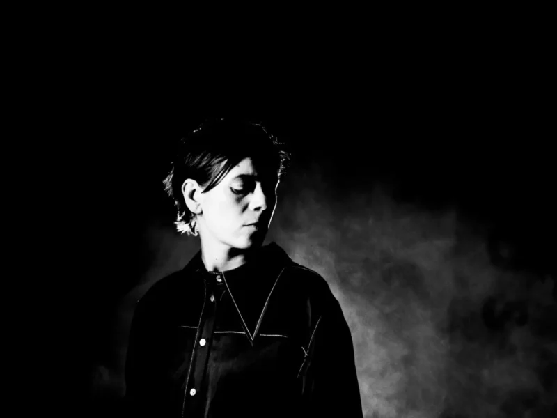 Liz Lawrence: A Track-by-Track Guide to the Emotional Landscape of ‘Vespers’