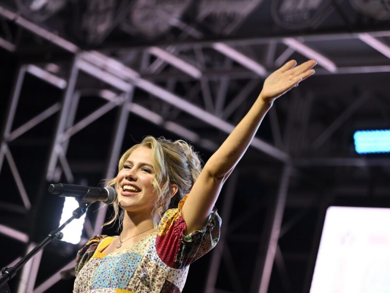 Hannah Harper Transforms Her New Tour Bus Into a Home on Wheels