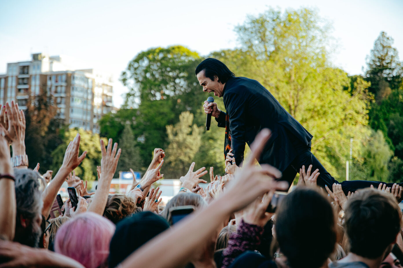 Nick Cave & The Bad Seeds Live in Brighton: A Triumphant Homecoming