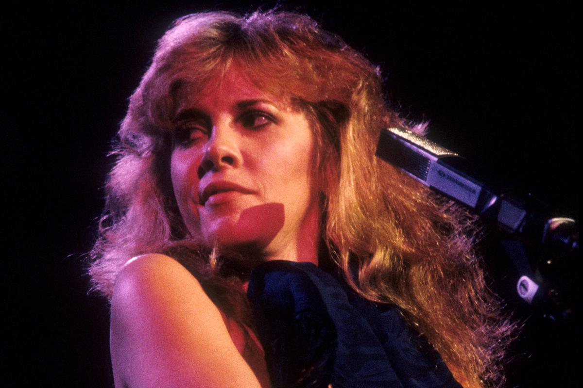 The Heartache and History of Stevie Nicks' Edge of Seventeen
